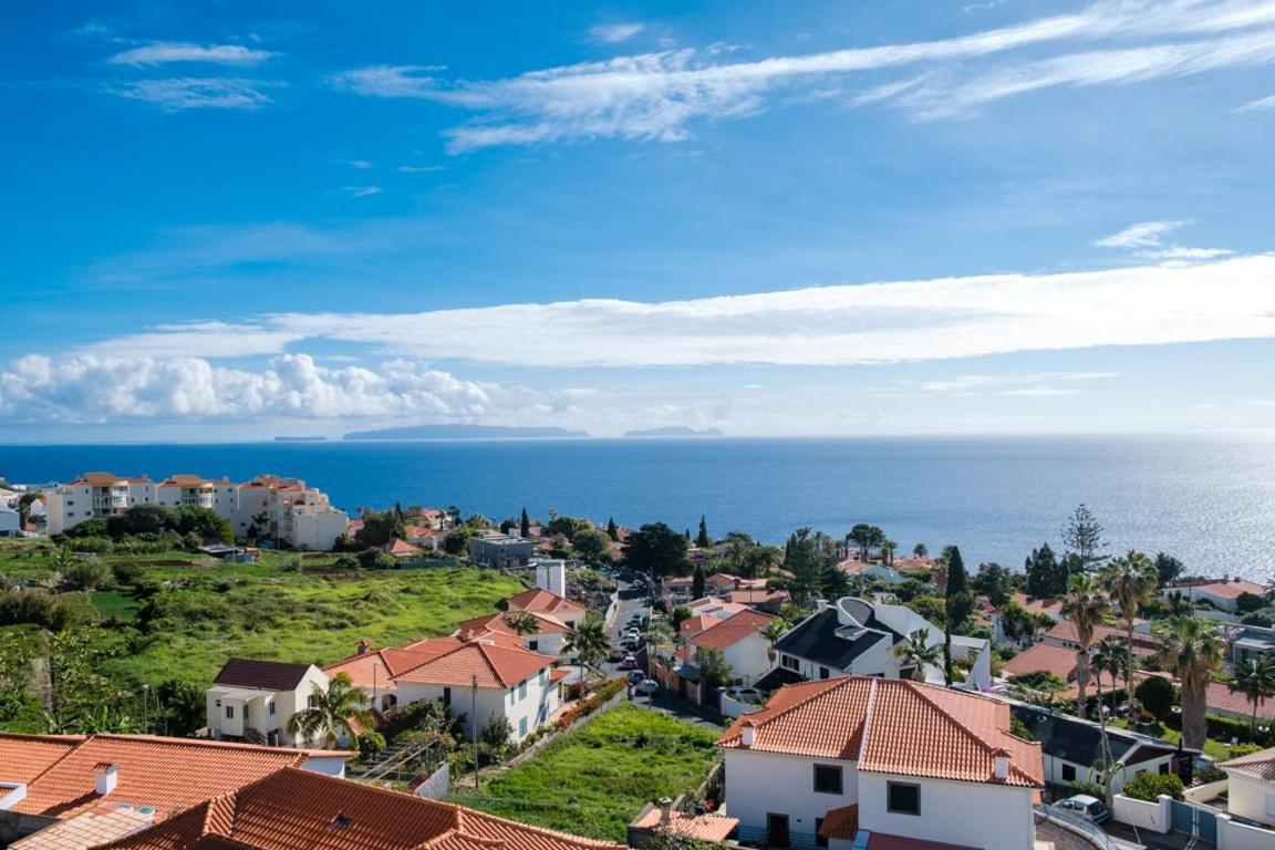 Vista Mar - Modern Sea Views In Canico De Baixo Экстерьер фото